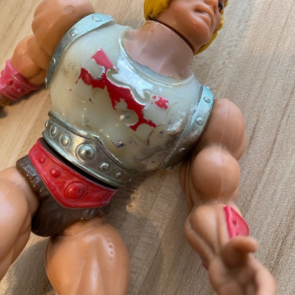 Vintage MOTU 1985 Flying Fists He-Man - Masters of the Universe - Picture 2 of 8